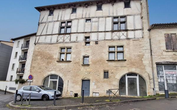Appartement à vendre    3 pièces • 64,32 m2 Périgueux