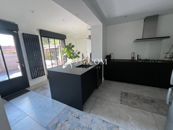 Maison 5 pièce(s) 3 chambre(s) 106 m²