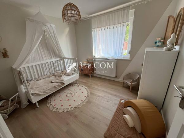 Maison 5 pièce(s) 3 chambre(s) 106 m²