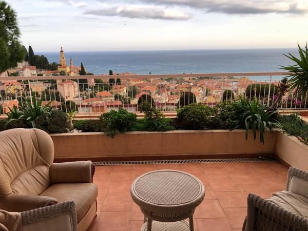 Appartement T4 de 112m² avec grande terrasse et parking à Menton