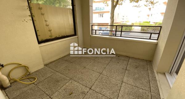 Location Appartement 2 pièces 43.79 m² - Guyancourt 78280