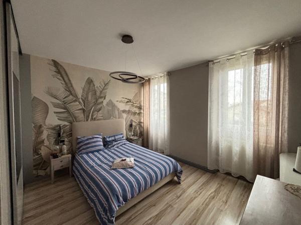 EN VENTE - FOURCHAMBAULT - APPARTEMENT DUPLEX TERRAIN - GARAGE - DEPENDANCE