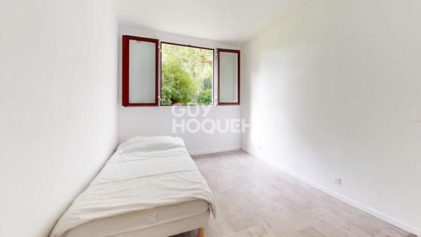 Studio au pied du métro 11