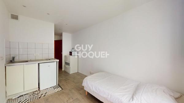 Studio au pied du métro 11