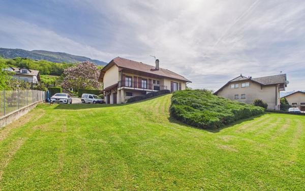 Maison à vendre    4 pièces • 129,25 m2 Saint-Jeoire-Prieuré