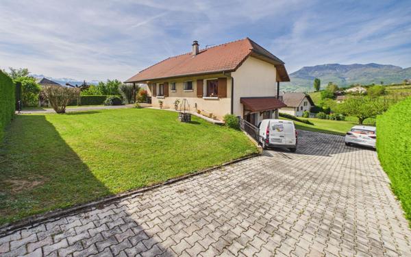 Maison à vendre    4 pièces • 129,25 m2 Saint-Jeoire-Prieuré