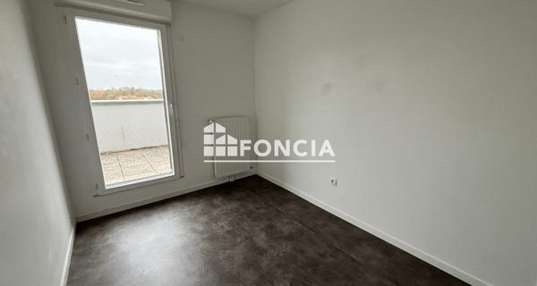 Location Appartement 4 pièces 80.85 m² - La Verrière 78320