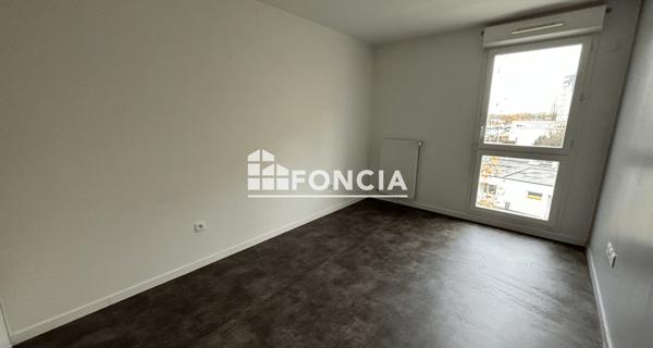 Location Appartement 4 pièces 80.85 m² - La Verrière 78320