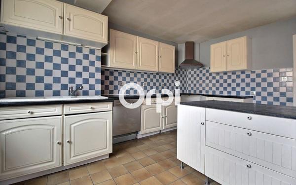 Maison à vendre    9 pièces • 225 m2 Haguenau