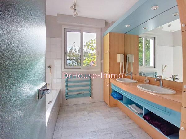 Maison à vendre 8 pièces de 286 m²