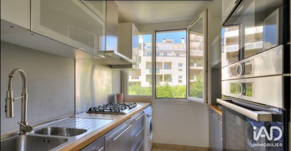 Appartement à vendre 4 pièces 76 m² Issy-les-Moulineaux