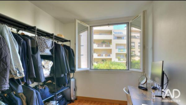 Appartement à vendre 4 pièces 76 m² Issy-les-Moulineaux