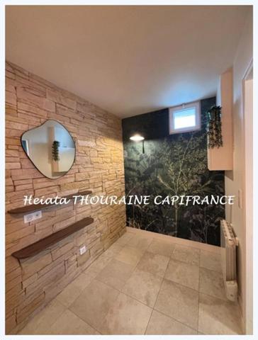 Maison à vendre 9 pièces SAINT BENOIT Secteur L'Ermitage (86)