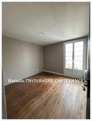 Maison à vendre 9 pièces SAINT BENOIT Secteur L'Ermitage (86)