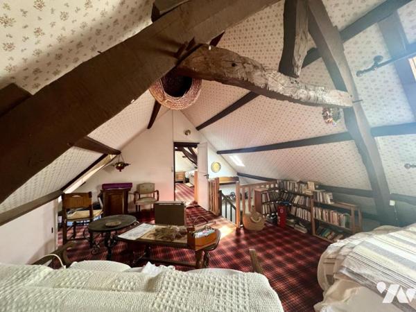 2 MAISONS DANS LE BOURG