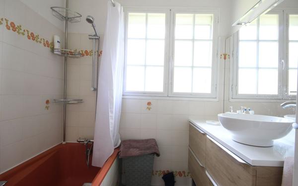 Maison à vendre    4 pièces •  Pau