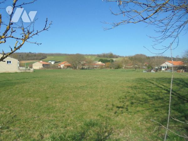 Terrain à bâtir au calme à 5 mn de la RN4