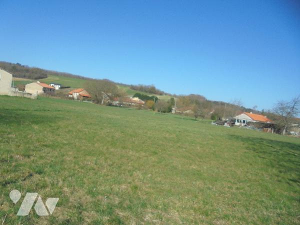 Terrain à bâtir au calme à 5 mn de la RN4