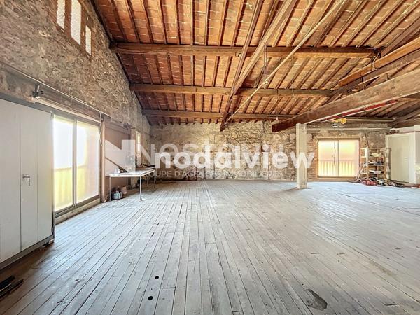 Torreilles - A VENDRE Cave Bâtisse viticole garage