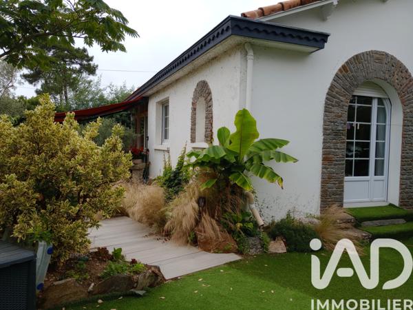 Maison à vendre 5 pièces 101 m² Saint-Michel-Chef-Chef