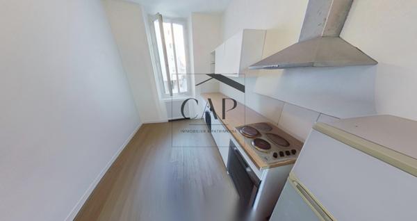 Marseille (13010) À VENDRE — Appartement T4 — 80 m² — Marseille 10e — Vendu loué