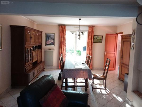 Pavillon à vendre à Cour-Cheverny dans le Loir-et-Cher (41700), ref : AN 8100