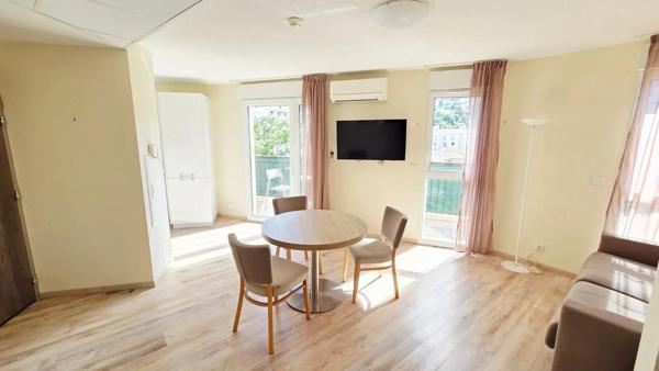 Location                                                      Appartement
                        
                     3 pièces                      70 m2                     à Nice