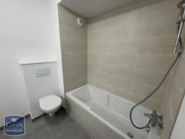 Appartement à louer 2 pièces 48.3m²