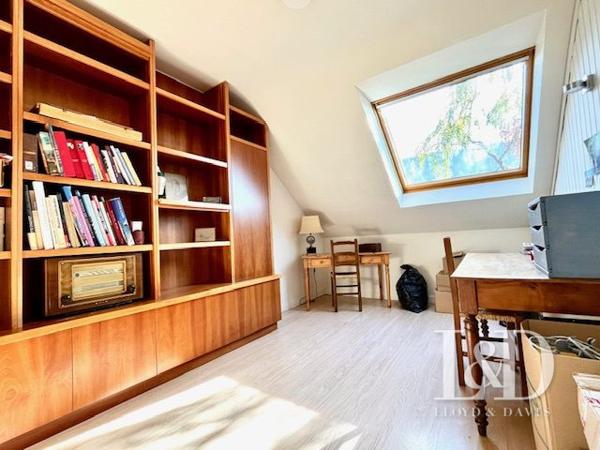 Maison familiale à ossature bois – Quartier résidentiel calme – Vue imprenable sur les massifs