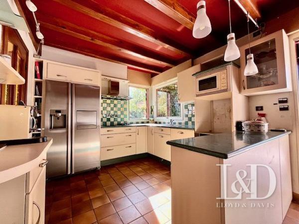 Maison familiale à ossature bois – Quartier résidentiel calme – Vue imprenable sur les massifs