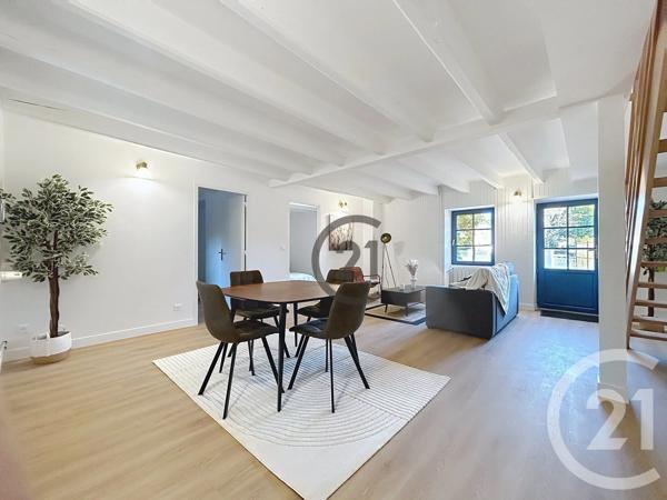 Maison à vendre  5 pièces - 135 m 2   GUERANDE  - 44