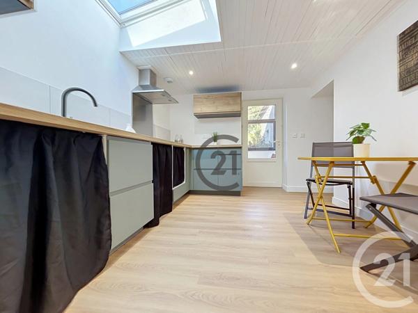 Maison à vendre  5 pièces - 135 m 2   GUERANDE  - 44