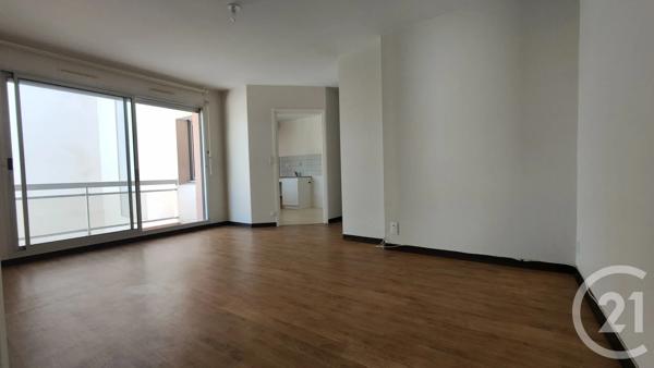 Appartement F2 à vendre  2 pièces - 49,48 m 2   CHALLANS  - 85