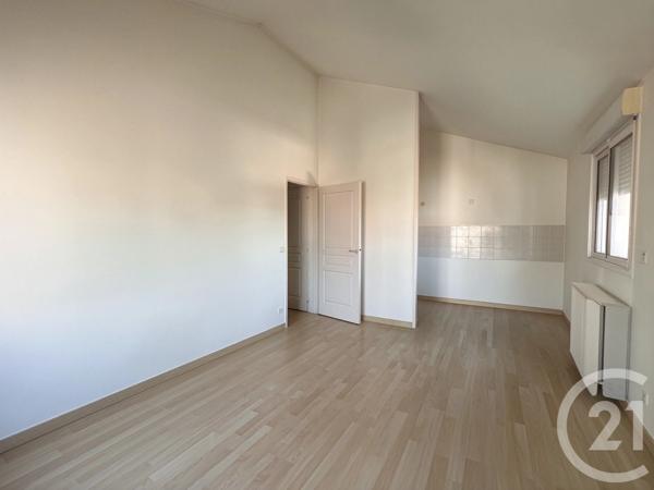 Appartement F2 à vendre  2 pièces - 49,48 m 2   CHALLANS  - 85