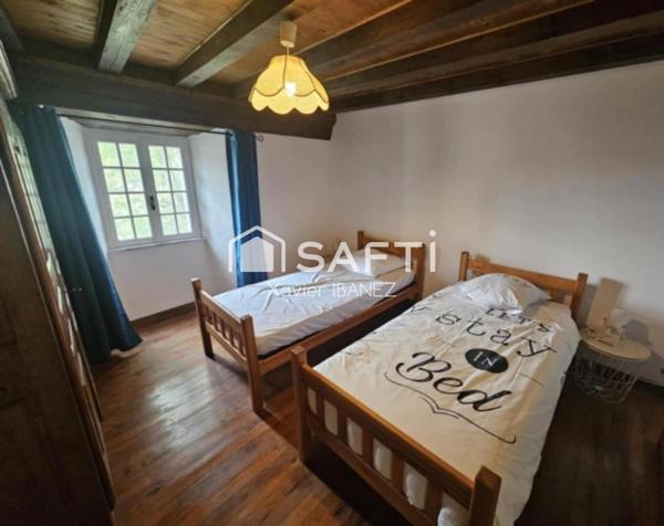 Maison ancienne sur Cubelles (43170)