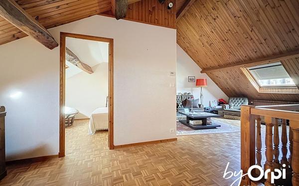 Maison à vendre    6 pièces • 126,70 m2 Lapeyrouse