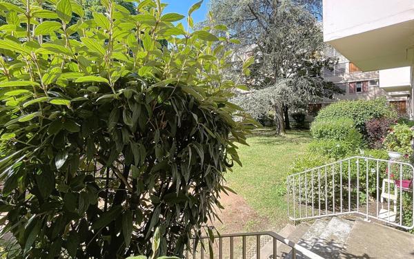 Appartement à vendre    3 pièces • 60 m2 Villeurbanne