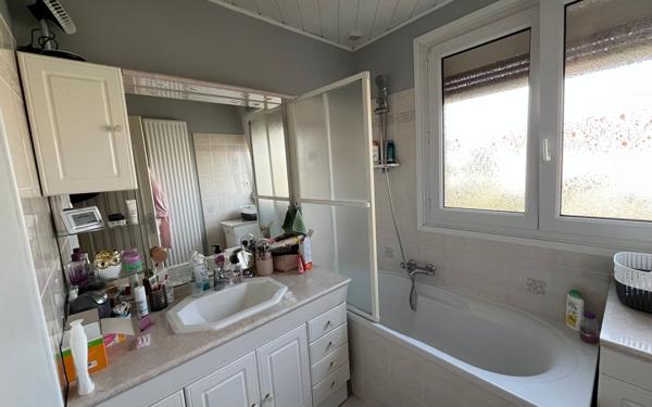 Maison à vendre    4 pièces •  La Fère