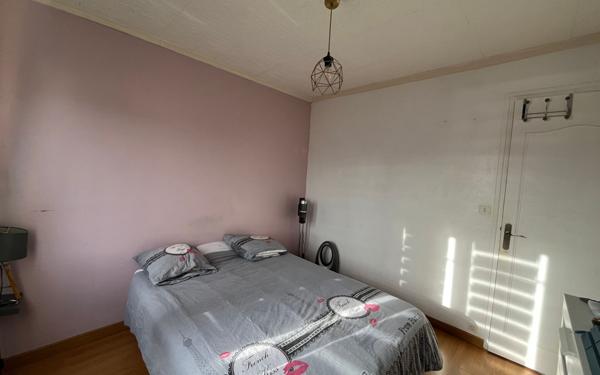 Maison à vendre    4 pièces •  La Fère