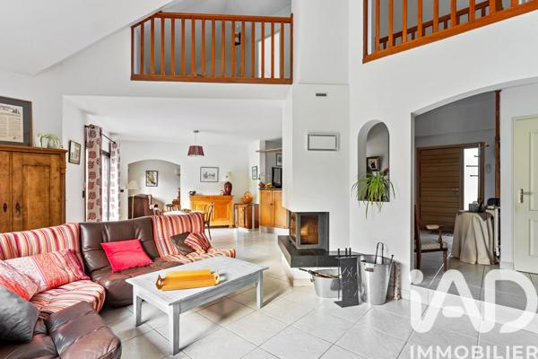 Maison à vendre 7 pièces 169 m² La Chapelle-sur-Erdre