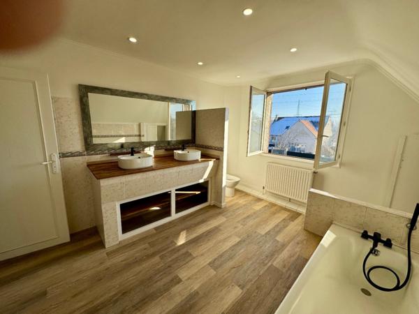 Maison familiale - 5 chambres - Grand séjour