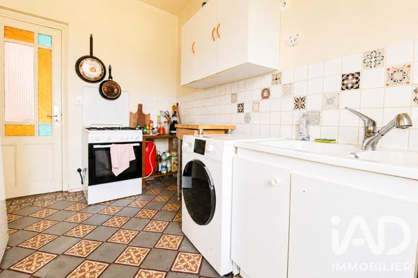 Maison à vendre 12 pièces 266 m² Neuvic