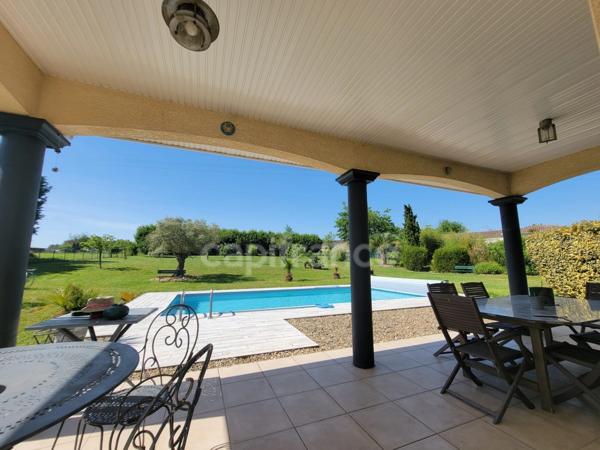 Plain-pied 3 chambres · Piscine au sel · Chauffage au sol