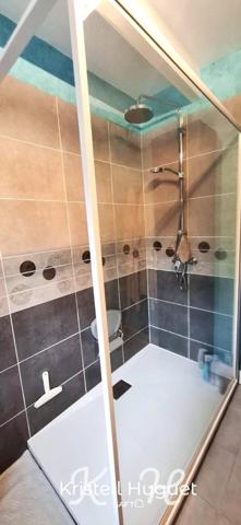 Maison en pierre avec fort potentiel