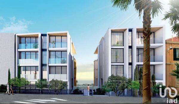 Appartement 6 pièces de 156 m² à Beausoleil (06240)