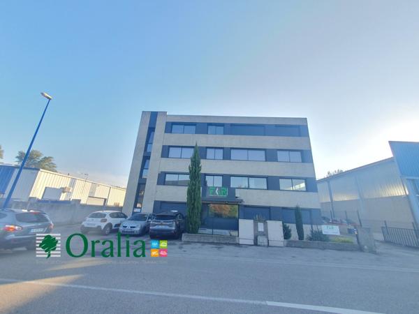 Local commercial · Location St Martin D Heres (38400)