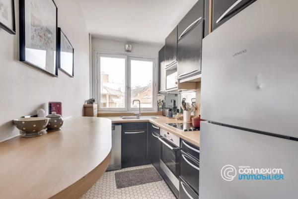 2 pièces 68m2 parfait état, vue dégagée et vue Tour Eiffel