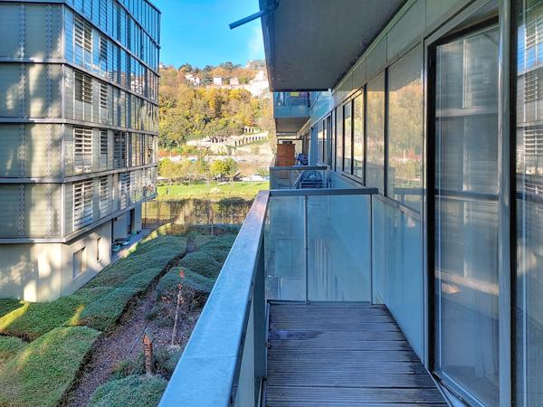 Appartement 2 pièces - 52 m² Exclusivité efficity