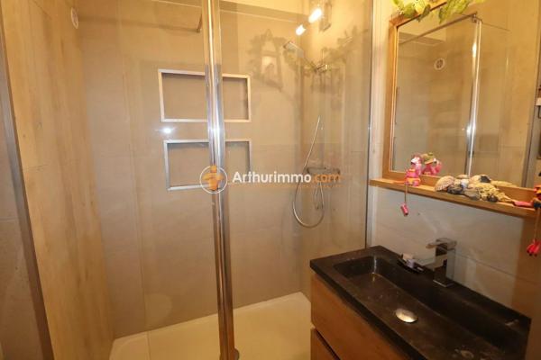 Vente                                                      Appartement
                        
                     1 pièces                      23 m2                     à Le Grau-du-Roi