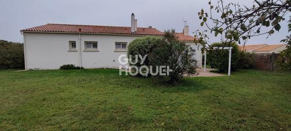 VENTE : maison T4 (108 m²) à LA BREE LES BAINS